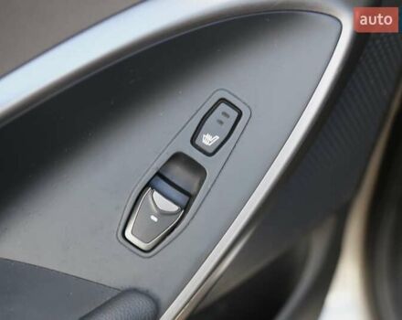 Серый Хендай Санта Фе, объемом двигателя 2.36 л и пробегом 144 тыс. км за 15600 $, фото 20 на Automoto.ua