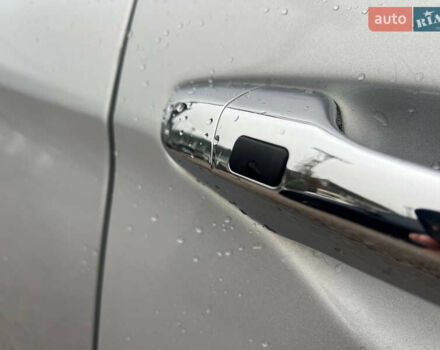 Серый Хендай Санта Фе, объемом двигателя 2 л и пробегом 247 тыс. км за 16500 $, фото 17 на Automoto.ua