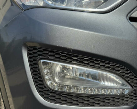 Серый Хендай Санта Фе, объемом двигателя 2.2 л и пробегом 190 тыс. км за 19500 $, фото 7 на Automoto.ua