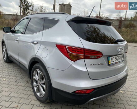 Серый Хендай Санта Фе, объемом двигателя 2.36 л и пробегом 219 тыс. км за 13800 $, фото 5 на Automoto.ua