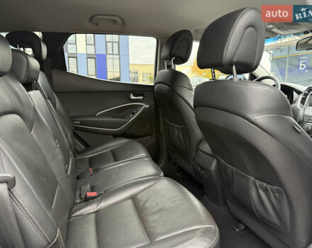 Серый Хендай Санта Фе, объемом двигателя 2.2 л и пробегом 185 тыс. км за 17999 $, фото 40 на Automoto.ua