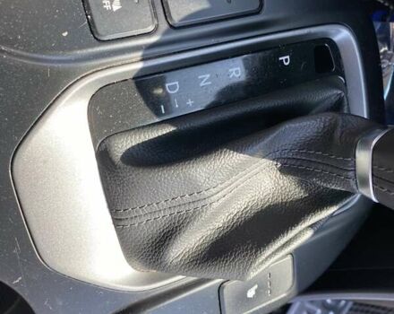 Серый Хендай Санта Фе, объемом двигателя 2.36 л и пробегом 185 тыс. км за 13950 $, фото 18 на Automoto.ua