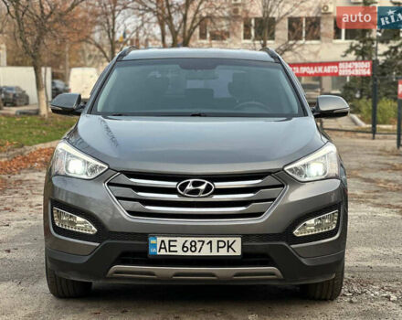 Сірий Хендай Санта Фе, об'ємом двигуна 2.4 л та пробігом 147 тис. км за 17400 $, фото 4 на Automoto.ua
