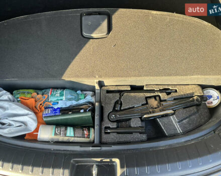 Сірий Хендай Санта Фе, об'ємом двигуна 2 л та пробігом 145 тис. км за 14600 $, фото 12 на Automoto.ua