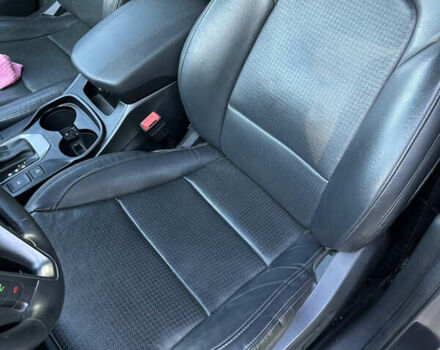 Сірий Хендай Санта Фе, об'ємом двигуна 2 л та пробігом 123 тис. км за 16500 $, фото 29 на Automoto.ua