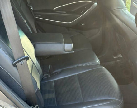 Сірий Хендай Санта Фе, об'ємом двигуна 2 л та пробігом 123 тис. км за 16500 $, фото 31 на Automoto.ua