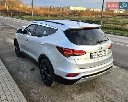 Сірий Хендай Санта Фе, об'ємом двигуна 2 л та пробігом 164 тис. км за 18800 $, фото 3 на Automoto.ua