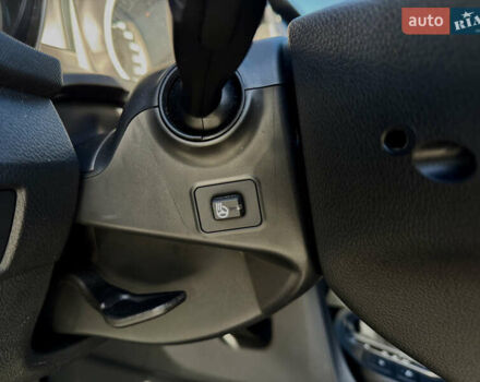 Сірий Хендай Санта Фе, об'ємом двигуна 2.2 л та пробігом 150 тис. км за 17800 $, фото 70 на Automoto.ua