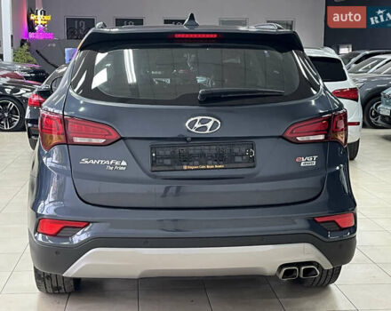 Сірий Хендай Санта Фе, об'ємом двигуна 2.2 л та пробігом 130 тис. км за 18300 $, фото 5 на Automoto.ua