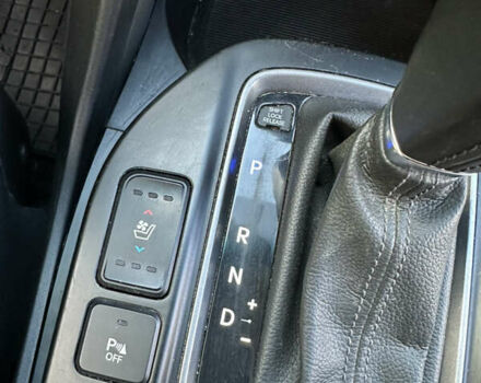 Сірий Хендай Санта Фе, об'ємом двигуна 2 л та пробігом 123 тис. км за 16500 $, фото 23 на Automoto.ua