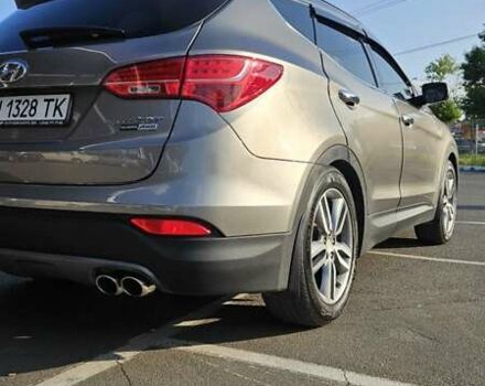 Сірий Хендай Санта Фе, об'ємом двигуна 2 л та пробігом 180 тис. км за 16500 $, фото 12 на Automoto.ua