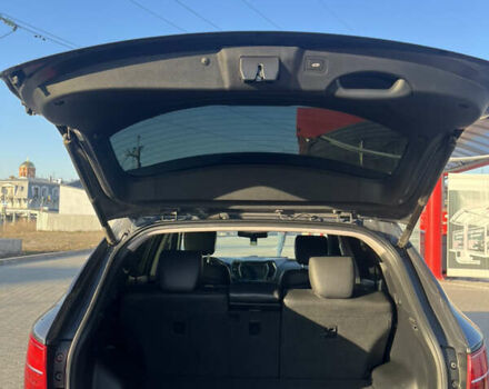 Сірий Хендай Санта Фе, об'ємом двигуна 2 л та пробігом 145 тис. км за 14600 $, фото 14 на Automoto.ua