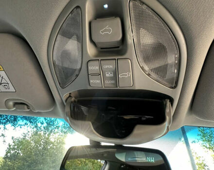 Сірий Хендай Санта Фе, об'ємом двигуна 2 л та пробігом 123 тис. км за 16500 $, фото 24 на Automoto.ua