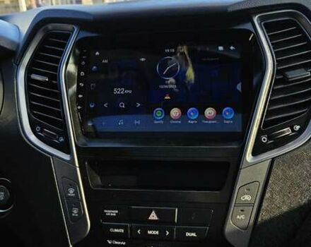 Сірий Хендай Санта Фе, об'ємом двигуна 2 л та пробігом 180 тис. км за 16500 $, фото 4 на Automoto.ua