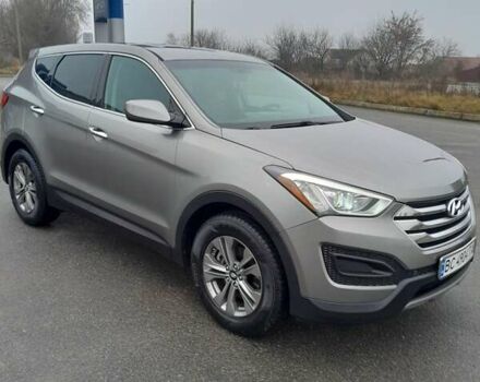 Серый Хендай Санта Фе, объемом двигателя 2.36 л и пробегом 285 тыс. км за 12700 $, фото 5 на Automoto.ua