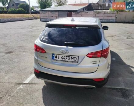 Серый Хендай Санта Фе, объемом двигателя 2.36 л и пробегом 200 тыс. км за 13600 $, фото 5 на Automoto.ua