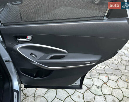 Серый Хендай Санта Фе, объемом двигателя 2.2 л и пробегом 162 тыс. км за 20300 $, фото 28 на Automoto.ua