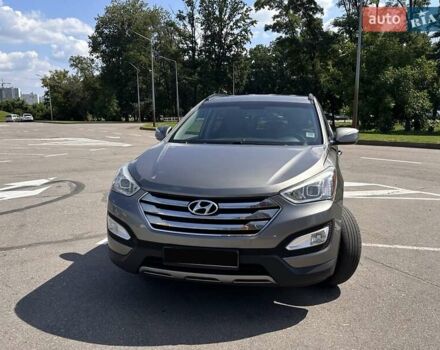 Сірий Хендай Санта Фе, об'ємом двигуна 2.4 л та пробігом 117 тис. км за 17950 $, фото 4 на Automoto.ua