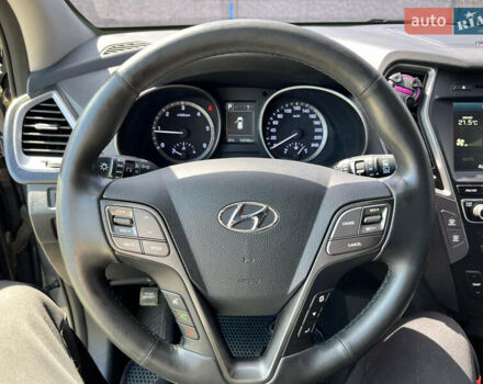 Серый Хендай Санта Фе, объемом двигателя 1.99 л и пробегом 115 тыс. км за 18800 $, фото 27 на Automoto.ua