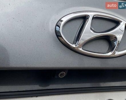 Серый Хендай Санта Фе, объемом двигателя 2.2 л и пробегом 141 тыс. км за 19900 $, фото 27 на Automoto.ua