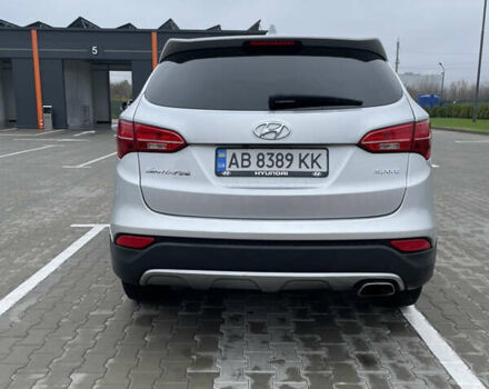 Серый Хендай Санта Фе, объемом двигателя 2.36 л и пробегом 183 тыс. км за 13800 $, фото 17 на Automoto.ua