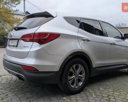 Серый Хендай Санта Фе, объемом двигателя 2.36 л и пробегом 155 тыс. км за 13300 $, фото 3 на Automoto.ua