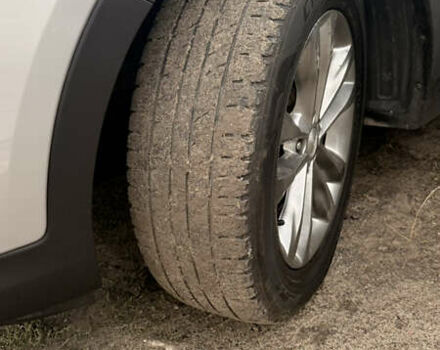 Серый Хендай Санта Фе, объемом двигателя 2 л и пробегом 126 тыс. км за 19000 $, фото 29 на Automoto.ua