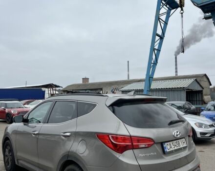 Серый Хендай Санта Фе, объемом двигателя 2.4 л и пробегом 156 тыс. км за 13800 $, фото 4 на Automoto.ua