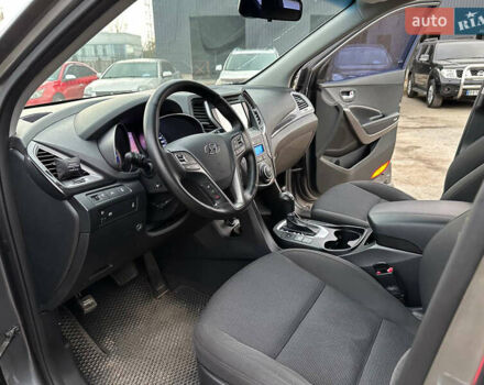 Сірий Хендай Санта Фе, об'ємом двигуна 2.4 л та пробігом 147 тис. км за 17400 $, фото 12 на Automoto.ua