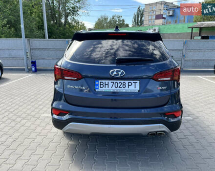 Серый Хендай Санта Фе, объемом двигателя 1.99 л и пробегом 115 тыс. км за 18800 $, фото 5 на Automoto.ua