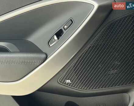 Сірий Хендай Санта Фе, об'ємом двигуна 2.2 л та пробігом 130 тис. км за 18300 $, фото 16 на Automoto.ua