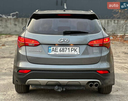 Сірий Хендай Санта Фе, об'ємом двигуна 2.4 л та пробігом 147 тис. км за 17400 $, фото 9 на Automoto.ua