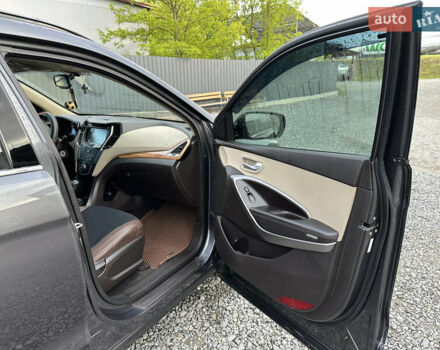 Сірий Хендай Санта Фе, об'ємом двигуна 2.36 л та пробігом 132 тис. км за 15200 $, фото 7 на Automoto.ua