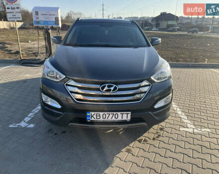 Сірий Хендай Санта Фе, об'ємом двигуна 2 л та пробігом 145 тис. км за 14600 $, фото 3 на Automoto.ua