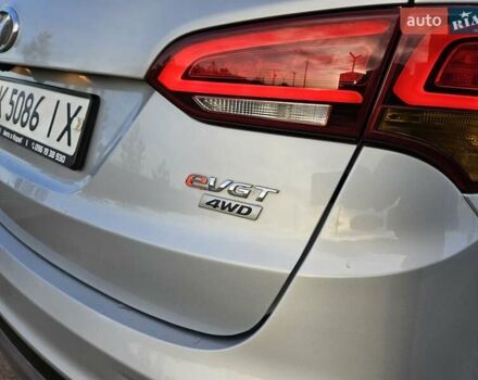 Сірий Хендай Санта Фе, об'ємом двигуна 2 л та пробігом 164 тис. км за 18800 $, фото 7 на Automoto.ua