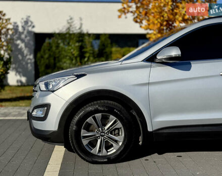 Сірий Хендай Санта Фе, об'ємом двигуна 2.2 л та пробігом 150 тис. км за 17800 $, фото 26 на Automoto.ua