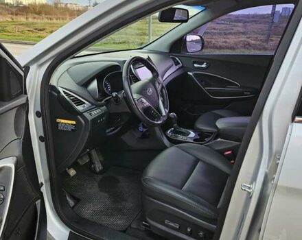 Сірий Хендай Санта Фе, об'ємом двигуна 2 л та пробігом 164 тис. км за 18800 $, фото 18 на Automoto.ua