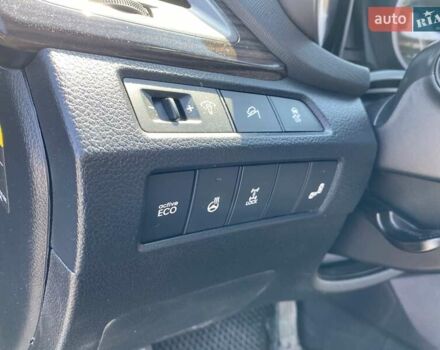 Серый Хендай Санта Фе, объемом двигателя 2.36 л и пробегом 185 тыс. км за 13950 $, фото 17 на Automoto.ua