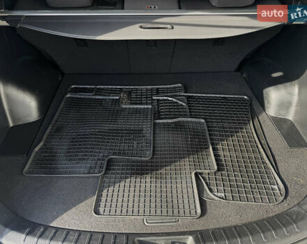 Сірий Хендай Санта Фе, об'ємом двигуна 2.2 л та пробігом 150 тис. км за 17800 $, фото 104 на Automoto.ua