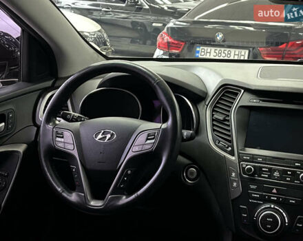 Сірий Хендай Санта Фе, об'ємом двигуна 2.2 л та пробігом 130 тис. км за 18300 $, фото 14 на Automoto.ua