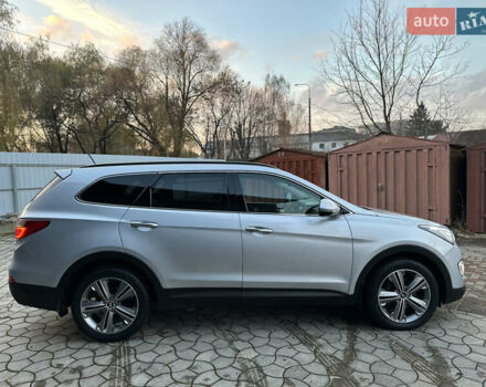 Серый Хендай Санта Фе, объемом двигателя 2.2 л и пробегом 162 тыс. км за 20300 $, фото 7 на Automoto.ua