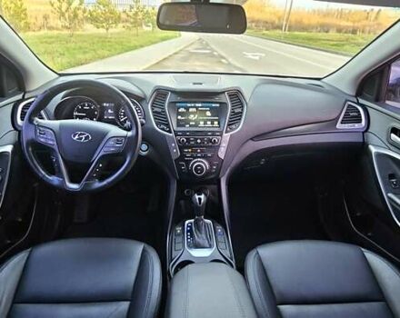 Сірий Хендай Санта Фе, об'ємом двигуна 2 л та пробігом 164 тис. км за 18800 $, фото 8 на Automoto.ua