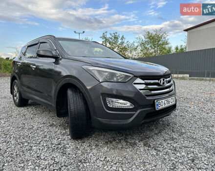Сірий Хендай Санта Фе, об'ємом двигуна 2.36 л та пробігом 132 тис. км за 15200 $, фото 2 на Automoto.ua