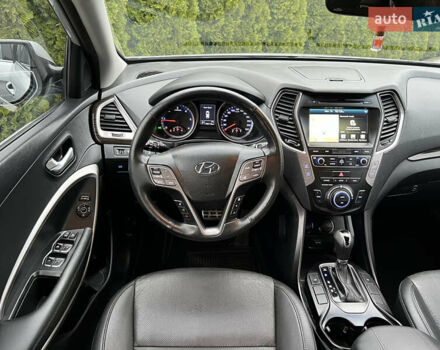 Серый Хендай Санта Фе, объемом двигателя 2 л и пробегом 194 тыс. км за 17900 $, фото 33 на Automoto.ua