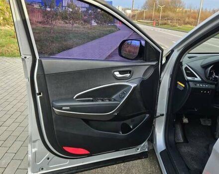 Сірий Хендай Санта Фе, об'ємом двигуна 2 л та пробігом 164 тис. км за 18800 $, фото 19 на Automoto.ua