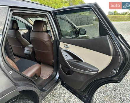 Сірий Хендай Санта Фе, об'ємом двигуна 2.36 л та пробігом 132 тис. км за 15200 $, фото 11 на Automoto.ua