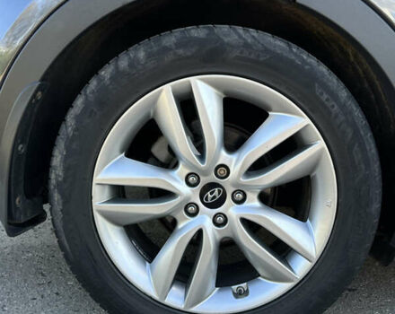 Сірий Хендай Санта Фе, об'ємом двигуна 2 л та пробігом 123 тис. км за 16500 $, фото 6 на Automoto.ua