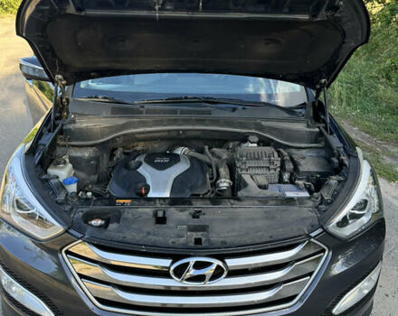 Сірий Хендай Санта Фе, об'ємом двигуна 2 л та пробігом 123 тис. км за 16500 $, фото 15 на Automoto.ua