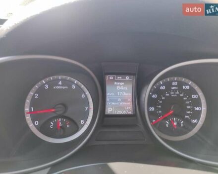 Серый Хендай Санта Фе, объемом двигателя 2.36 л и пробегом 200 тыс. км за 13600 $, фото 16 на Automoto.ua