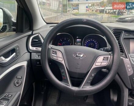 Серый Хендай Санта Фе, объемом двигателя 2.2 л и пробегом 141 тыс. км за 19900 $, фото 20 на Automoto.ua